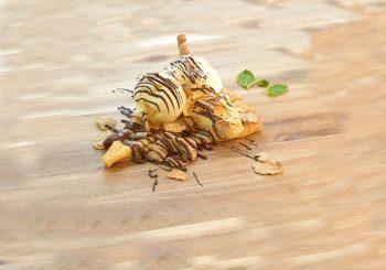 716BD689-99D6-4659-B6FE-A0E885E8C66F